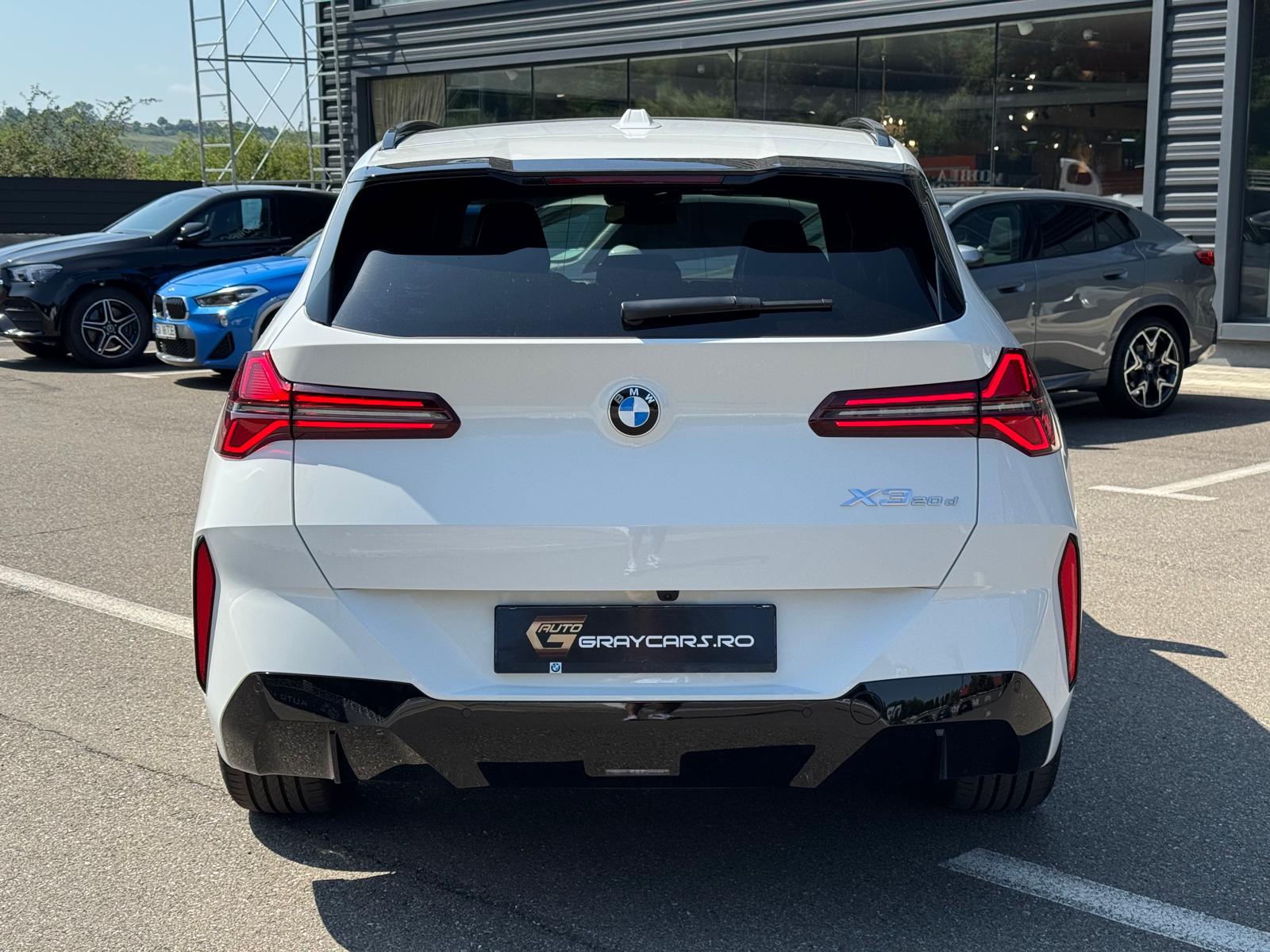 X-drive Mild Hybrid M Packet