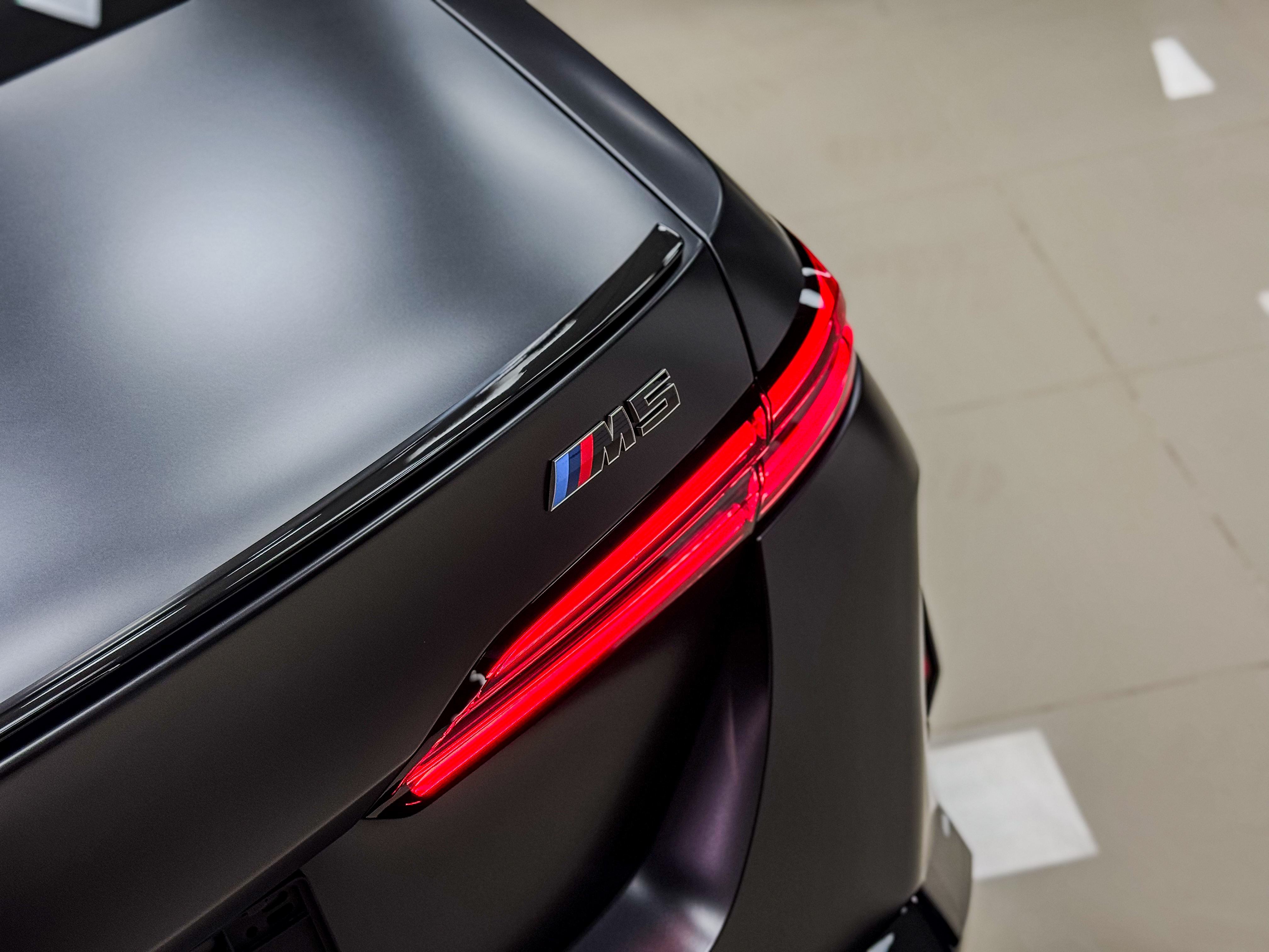 X-Drive  4.4L V8 Plug-In